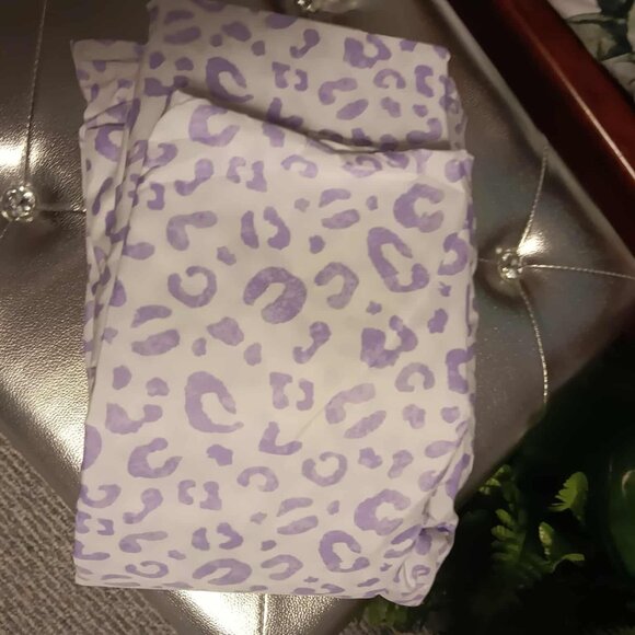 Sheet set Purple on white animal spots Full size by Your Zone - Picture 1 of 2
